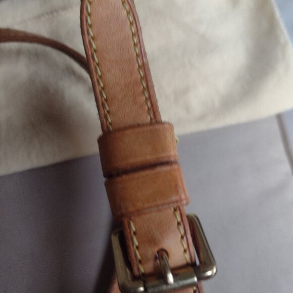 💯% Authentic Louis Vuitton Musette Tango Bag - Picture 3 of 14